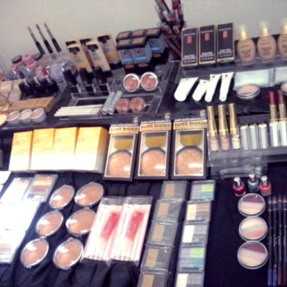 NEW COSMETICS LOT ~300 Pc, Various Items
